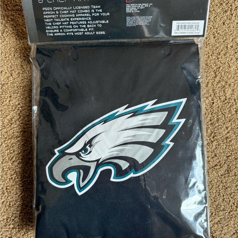 NFL Philadelphia Eagles Black Apron